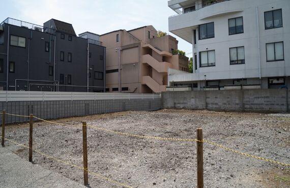 安心して土地を売却するならアドバイザーにお任せ | 札幌市中央区の不動産なら地域密着の有限会社アックス不動産事業部